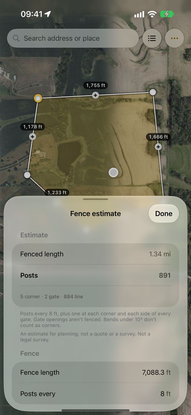 The fence estimate: fenced length, number of posts, and the rule used to count them.
